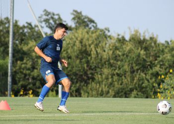 Miguel «Chalate» Lemus llegó hoy a Dallas y ya realizó su primer entreno con la Selecta