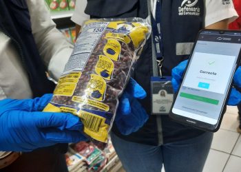Inspeccionan negocios en Santa Ana para evitar alza en precios y acaparamiento por anuncio de incremento al salario mínimo