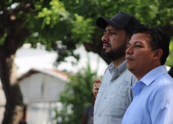 Diputado por Nuevas Ideas, Dennis Salinas, muestra su apoyo al deporte y a la niñez salvadoreña