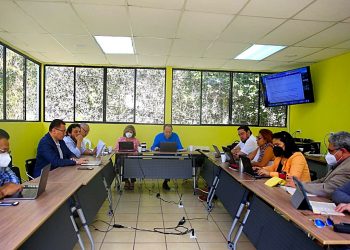 Comisión Ad Hoc propone priorizar la distribución equitativa y justa de la riqueza en El Salvador