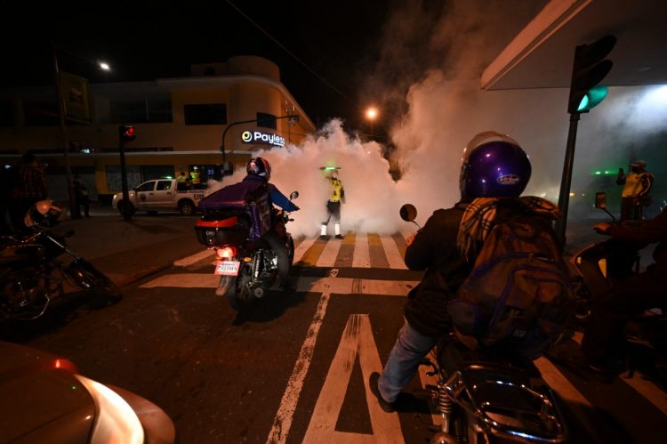 Restricción. La alcaldía informó que están suspendidas las actividades culturales, deportivas y sociales, informó la alcaldía. Foto AFP.