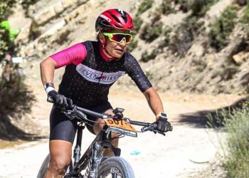 Pedalista Évelyn García realiza base de entreno en Colombia