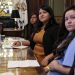 Harris reitera el compromiso de de conseguir un camino a la ciudadanía a jóvenes que llegaron a EE.UU. de manera irregular siendo niños