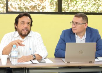 La comisión «ad hoc» concluirá primera fase de análisis de reformas a la Constitución de la República