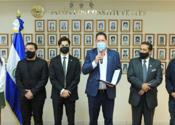 PROESA y CEPA presentan pieza con suscripción de primer asocio público-privado