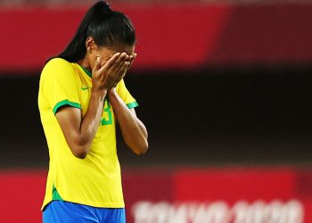 Brasil eliminada del torneo de fútbol femenino de Tokio 2020 tras caer en penales ante Canadá