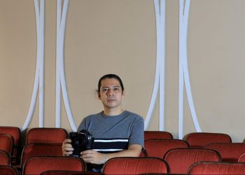 «La gente de teatro puede identificar una foto mía sin que tenga firma» René Figueroa
