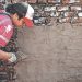 Conoce a las albañiles, mujeres que ponen manos a la obra a pesar de trabajar bajo el sol