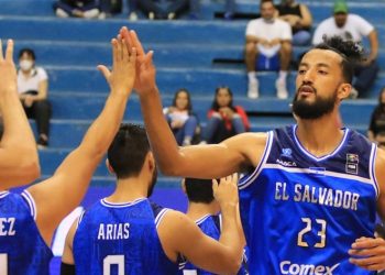 FIBA elige a El Salvador para implementar programa que ayudará a fortalecer la estructura del baloncesto en el país