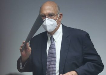 «Todo lo que se hizo fue lícito», la frase que el expresidente Cristiani no dejó de repetir durante su interrogatorio