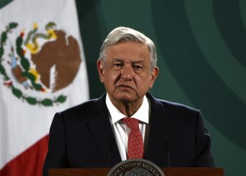 México insiste en inversión de EE.UU. en Centroamérica tras reactivación de política migratoria de Trump