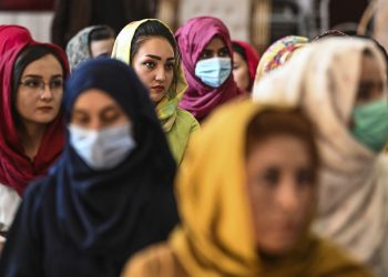Talibanes prometen perdón general y respetar a las mujeres según «principios del islam»