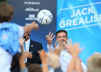 El mercado de fichajes mueve $48.500 millones en diez años, según informe FIFA