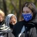 Irán registra récord de mortalidad por COVID-19 cuando levanta restricciones