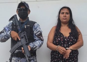 Capturan en Ahuachapán a mujer cómplice de explotación sexual de una menor