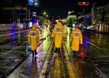 Medio Ambiente recomienda vigilancia por influencia de huracán Grace