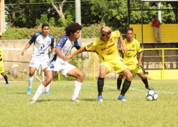 ¿Quiénes son los periodistas que narrarán los juegos de segunda división en Canal 10?