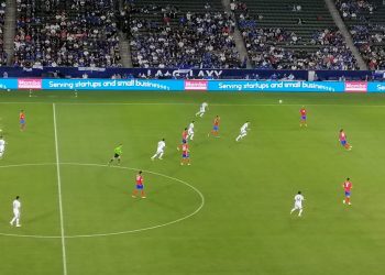 El Salvador se conformó con el 0-0 ante Costa Rica en Carson