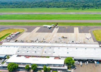 Autoridades presentan a Asamblea proyecto de modernización y ampliación de terminal de carga aérea del Aeropuerto Internacional