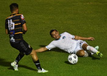Mario Elías Guevara, auxiliar técnico del 11 Deportivo: «Fue un empate con sabor a triunfo ante Comunicaciones»