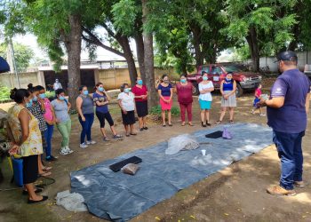 Capacitan a mujeres en producción de hortalizas en occidente