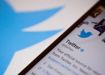 Suspenden cuentas de diputados y abogados