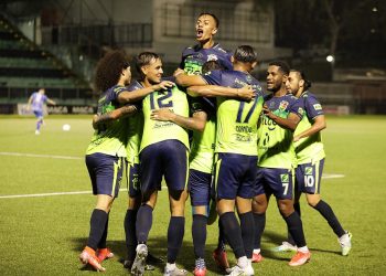Santa Tecla fulminó a Metapán con tres golazos