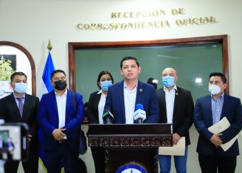 Diputados buscan justicia para los profesionales de la salud que quedaron fuera de las Juntas de Vigilancia