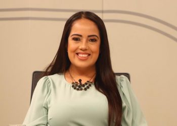 Diputada Pineda lamenta que asignación de sobresueldos limitó oportunidades para la población