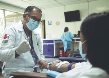 Cruz Roja Salvadoreña insta a donar sangre de tipos negativos