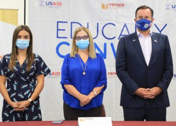 Establecen alianza para beneficiar  escuelas del Occidente