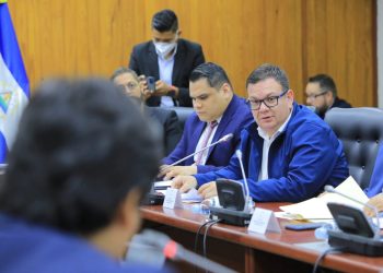 Comisión política por finalizar entrevistas candidatos a magistrados suplentes CSJ