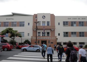 Costa Rica con alza de 10.2 % en hospitalizaciones