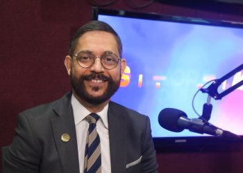 Comisión sobresueldos de Asamblea Legislativa tiene indicios de un pago mensual de $40,000