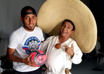 Encuentro de ídolos: Frank Velásquez y el Cipitío juntos en una foto histórica