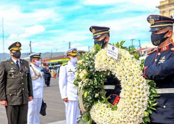 Fuerza Armada de El Salvador rinde honores al capitán general Gerardo Barrios a 156 años de su fallecimiento
