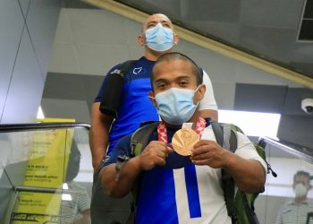 Herbert Aceituno regresó con gloria de los Paralímpicos de Tokio