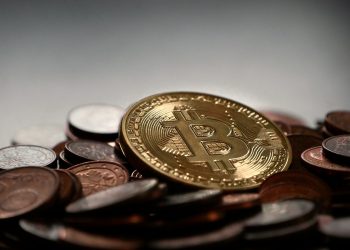 Gobierno brinda detalles sobre la implementación del bitcoin en El Salvador