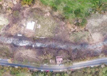 Saldo de explosión de pipa en Chalatenango: Un muerto, animales y casas con daños