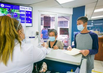 Alcaldía de San Salvador emitirá partidas de nacimiento gratuitas para menores de edad durante vacaciones de agosto