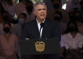 Colombia aprueba nuevos impuestos para paliar pandemia tras estallido social