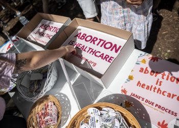 Duro revés al derecho al aborto en EE. UU. tras decisión de la Corte Suprema