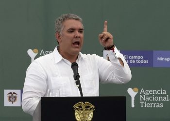 Iván Duque toca máximos históricos de desaprobación en encuesta de Colombia