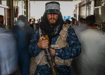 Talibanes prometen protección para trabajadores humanitarios, según la ONU