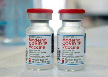 Vacuna anticovid de Moderna supera a Pfizer, según una nueva investigación en EEUU