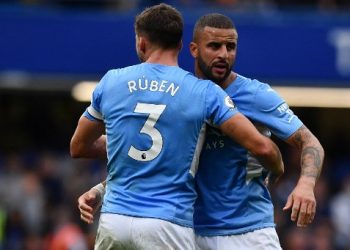 En Manchester solo celebraron los del City, porque el United falló un penalti y perdi´ó
