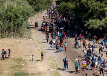 EE. UU. planea deportaciones masivas de inmigrantes haitianos, afirman autoridades