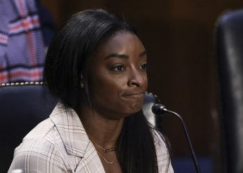 «Hago responsable a Larry Nassar y a un sistema entero que permitió estos abusos»: Simone Biles ante el Senado de EE. UU.