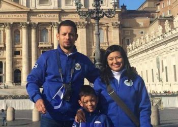 Familia salvadoreña en Italia ve con interés poder votar en 2024 gracias a la aprobación de la Asamblea
