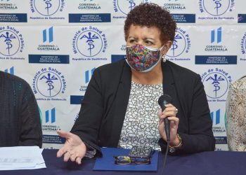 Ministra de Salud de Guatemala renuncia a su cargo